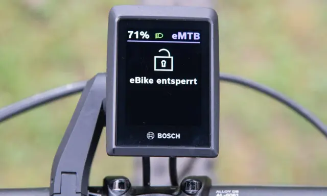 Bosch eBike Lock: eBike entsperrt, 71% Akku. Positive Bosch e-bike lock erfahrungen mit dem entsperrten eMTB.